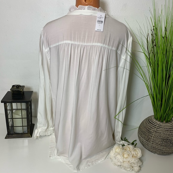 🚫SOLD🚫LOFT BUTTON DOWN LONG SLEEVE TOP - Picture 5 of 7